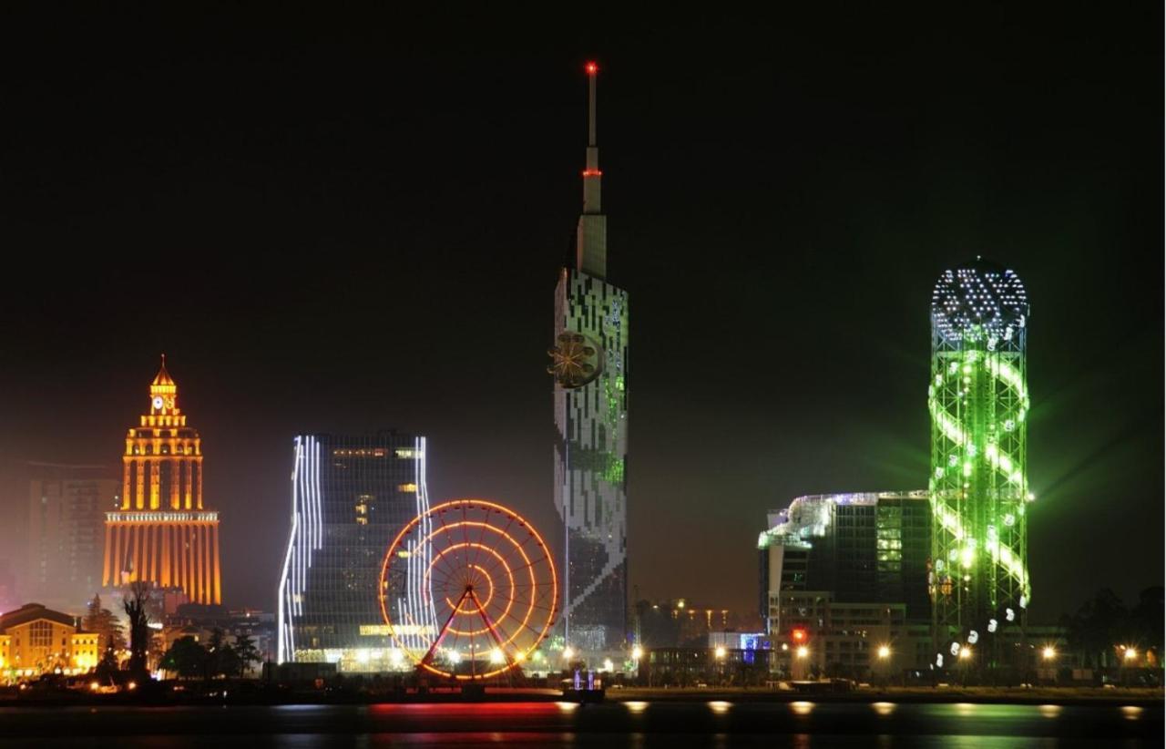 Panoramic Sea And City View Aparthotel In Orbi City 바투미 외부 사진