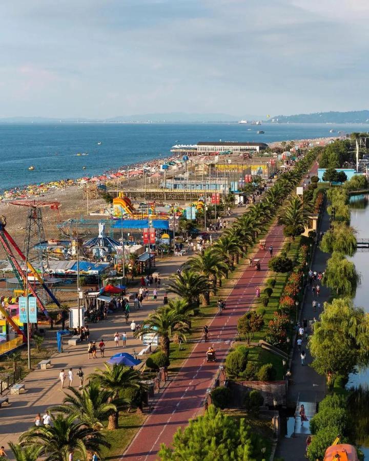 Panoramic Sea And City View Aparthotel In Orbi City 바투미 외부 사진